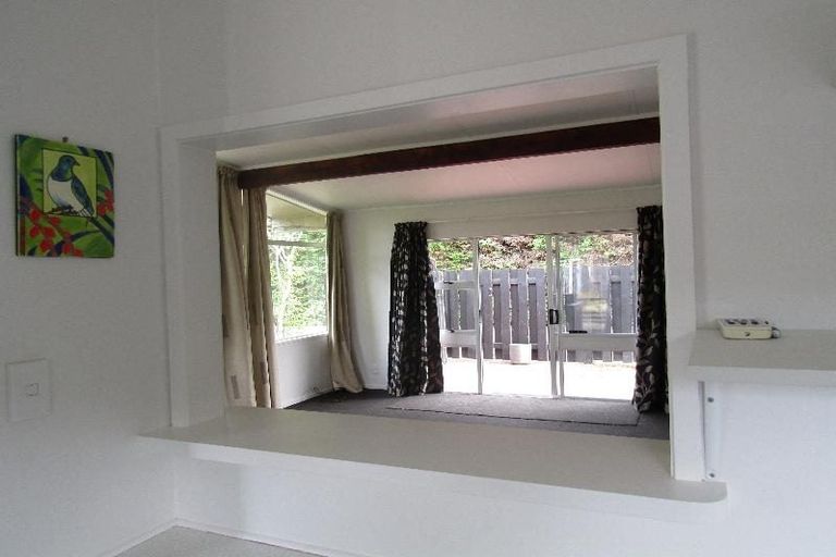 Photo of property in 4 Kereru Street, Two Mile Bay, Taupo, 3330