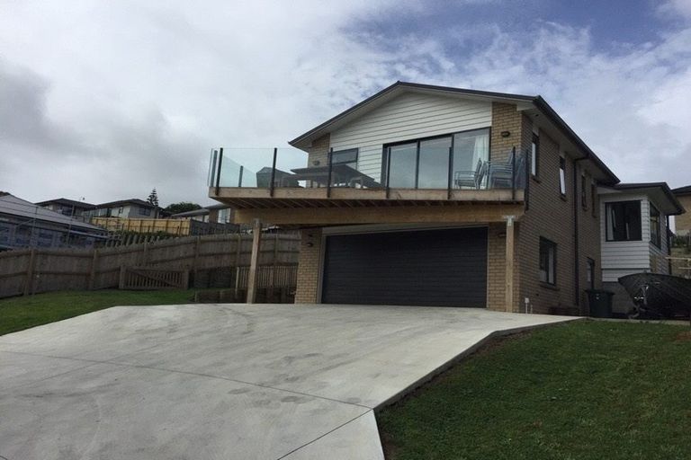 Photo of property in 129 Isabella Drive, Pukekohe, 2120