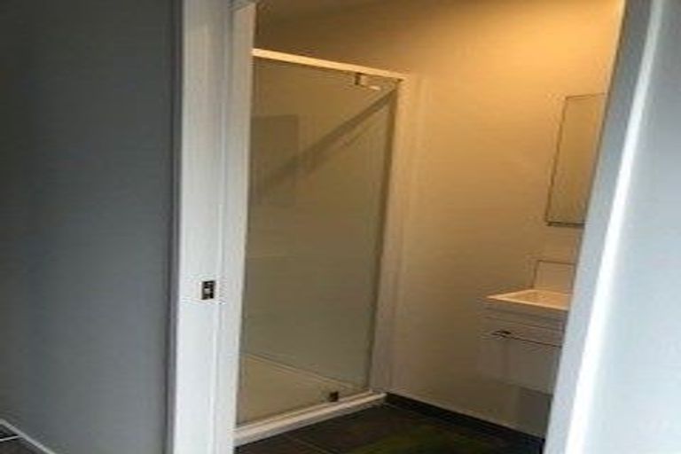 Photo of property in 4/255 Kilmore Street, Christchurch Central, Christchurch, 8011