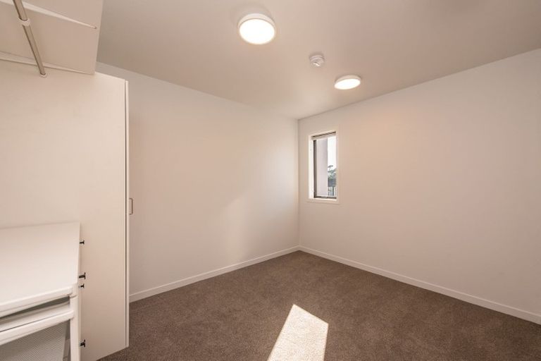 Photo of property in 2u8 Hindmarsh Street, Johnsonville, Wellington, 6037