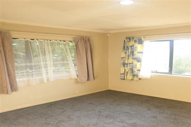 Photo of property in 18 Rimu Street, New Lynn, Auckland, 0600