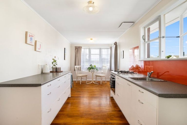 Photo of property in 20 Armstrong Place, Gonville, Whanganui, 4501