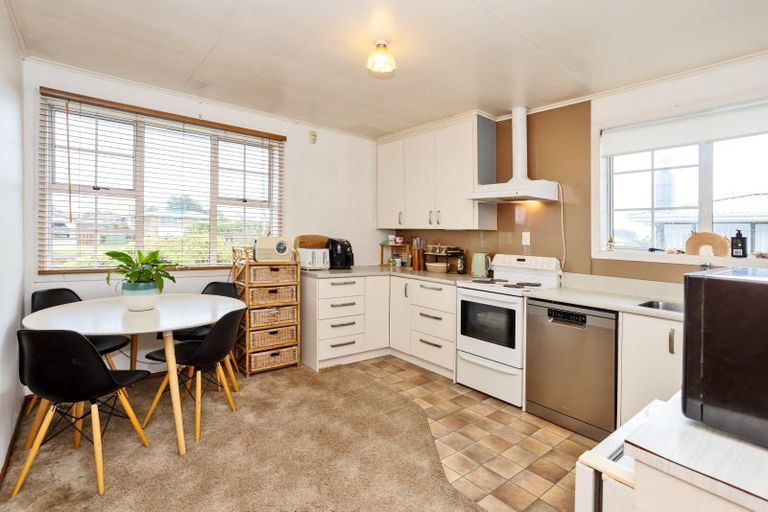 Photo of property in 800 Tweed Street, Rockdale, Invercargill, 9812