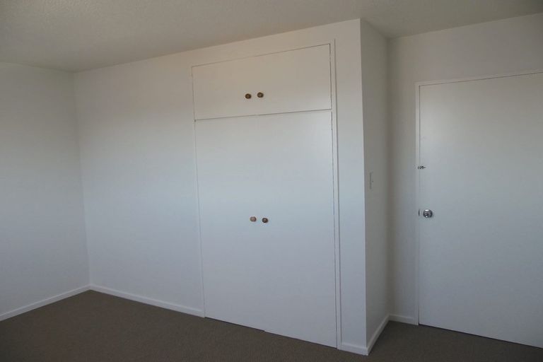 Photo of property in 4 Wharenui Road, Upper Riccarton, Christchurch, 8041