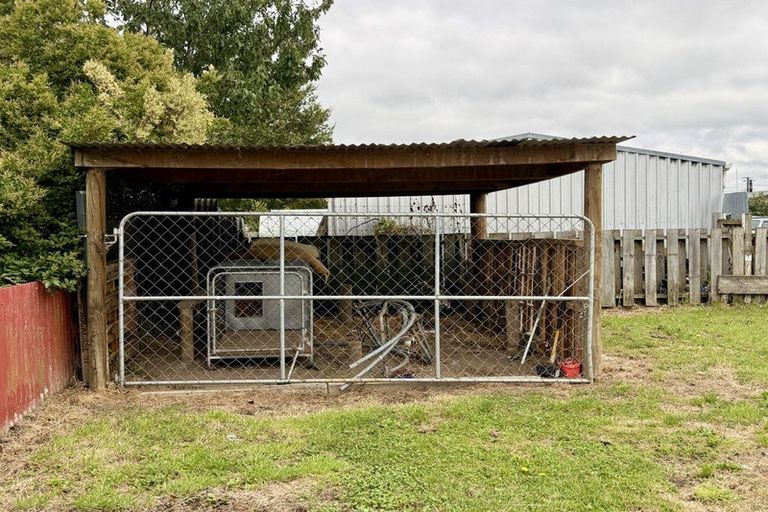 Photo of property in 63 Elles Road, Otautau, 9610