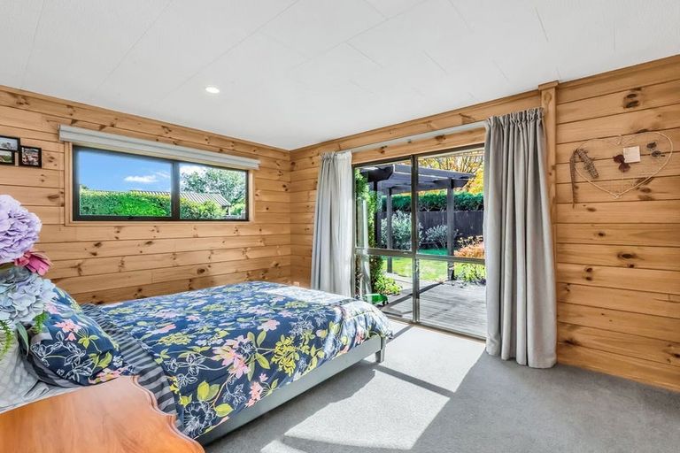 Photo of property in 9 De Renzie Place, Kirwee, Darfield, 7571