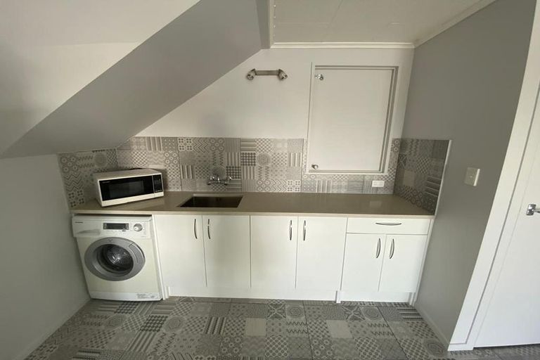 Photo of property in 39 Fairway Avenue, Red Beach, 0932