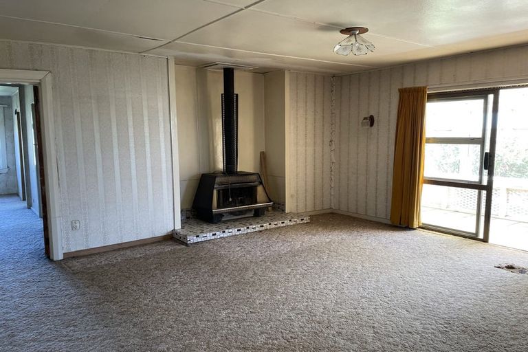 Photo of property in 167 Romilly Street, Westport, 7825