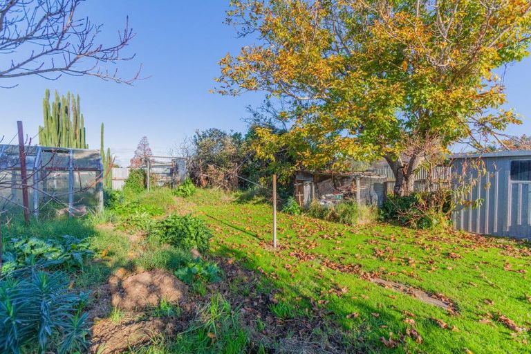 Photo of property in 30 Anzac Avenue, Onekawa, Napier, 4110