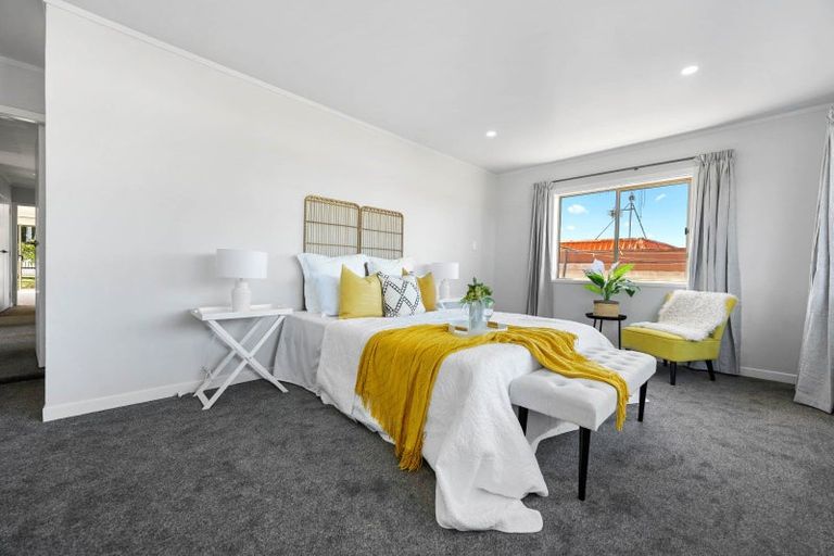 Photo of property in 1 Mahoe Street, Melville, Hamilton, 3206