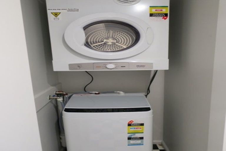 Photo of property in 6/79 Champion Street, Edgeware, Christchurch, 8013