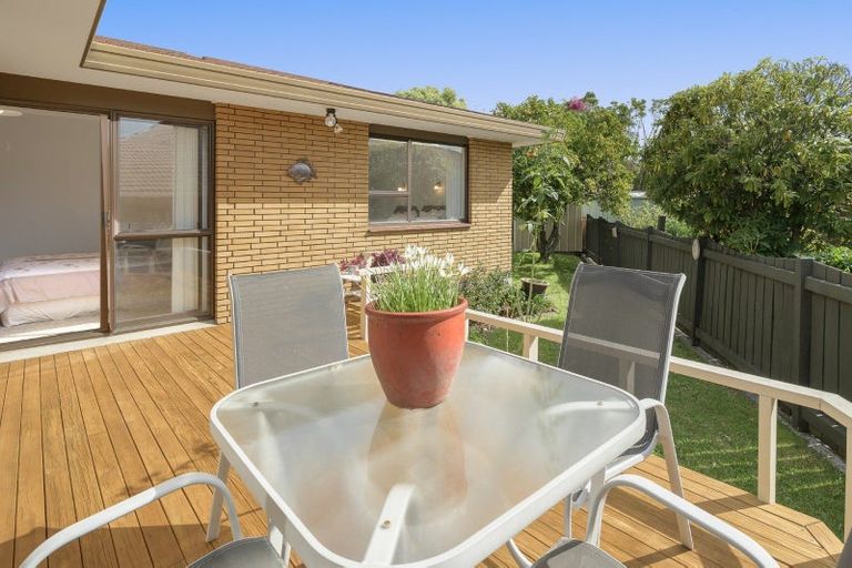 Photo of property in 35 Clivedene Street, Matua, Tauranga, 3110