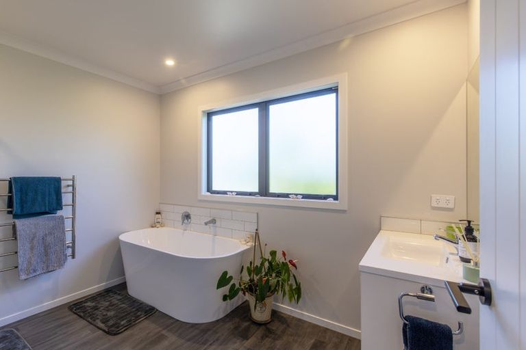 Photo of property in 81 Kyle Road, Waipukurau, 4281