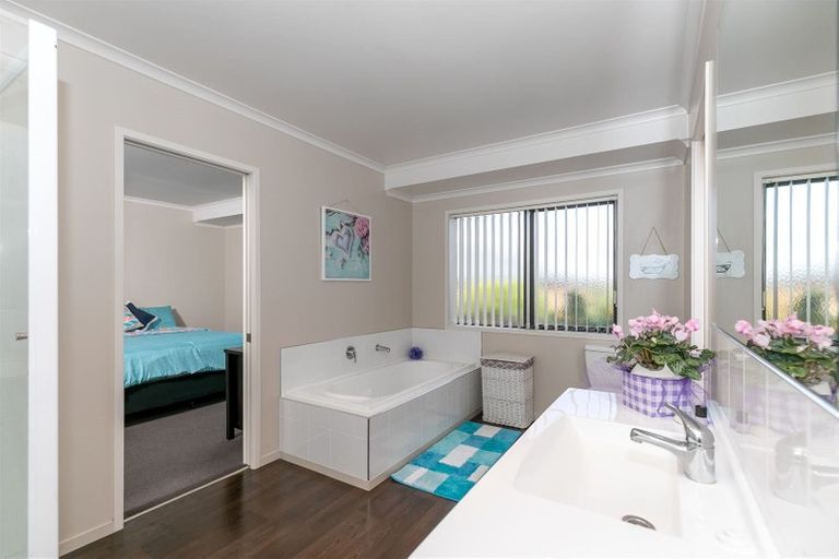 Photo of property in 1103 Racecourse Road, Te Awamutu, 3800