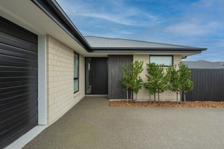 Photo of property in 57 Northmoor Boulevard, Rolleston, 7615