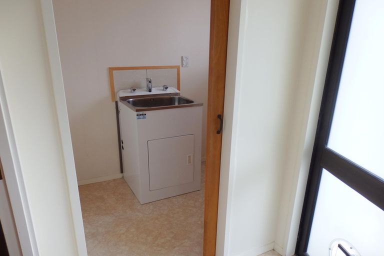 Photo of property in 60a Moore Street, Leamington, Cambridge, 3432