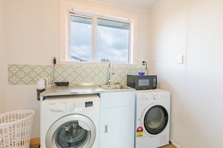 Photo of property in 59 Hillary Crescent, Maraenui, Napier, 4110