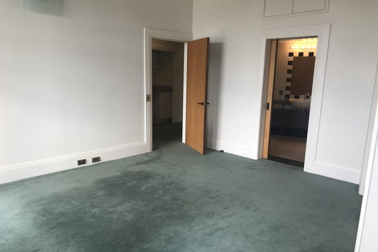 Photo of property in Dominion Apartments, 25/80u Victoria Street, Wellington Central, Wellington, 6011