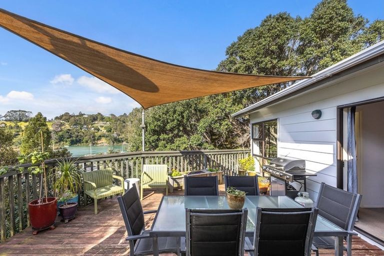 Photo of property in 10a Stillwater Crescent, Stillwater, Silverdale, 0993