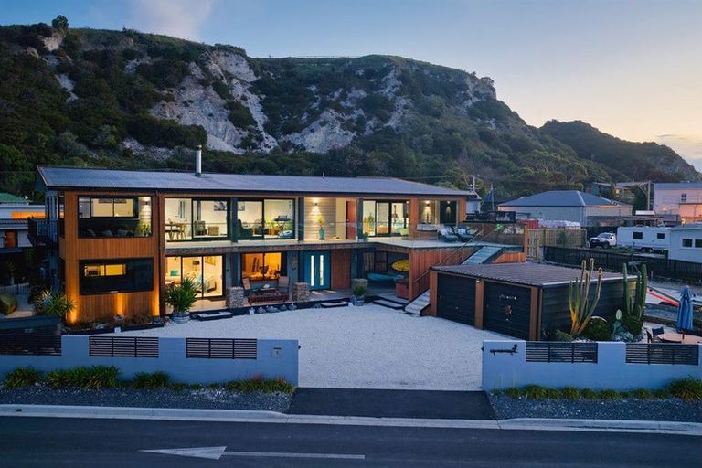 Photo of property in 3 Wakatu Quay, Kaikoura, 7300