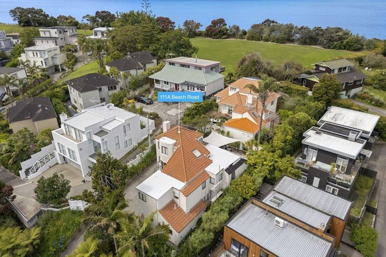 Photo of property in 2/111 Beach Road, Castor Bay, Auckland, 0620