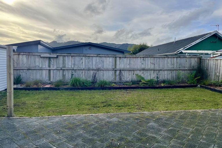 Photo of property in 1093 Fergusson Drive, Clouston Park, Upper Hutt, 5018