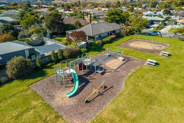 Photo of property in 5 Albizia Place, Richmond, 7020