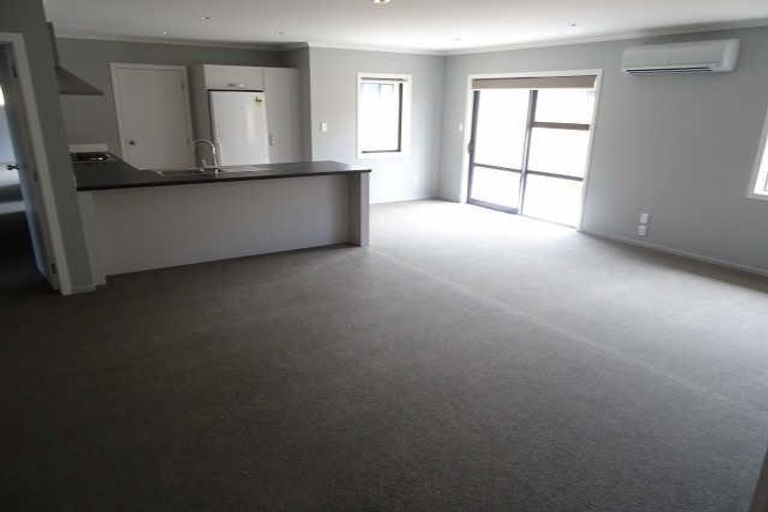 Photo of property in 2 Hatfield Way, Huntington, Hamilton, 3210