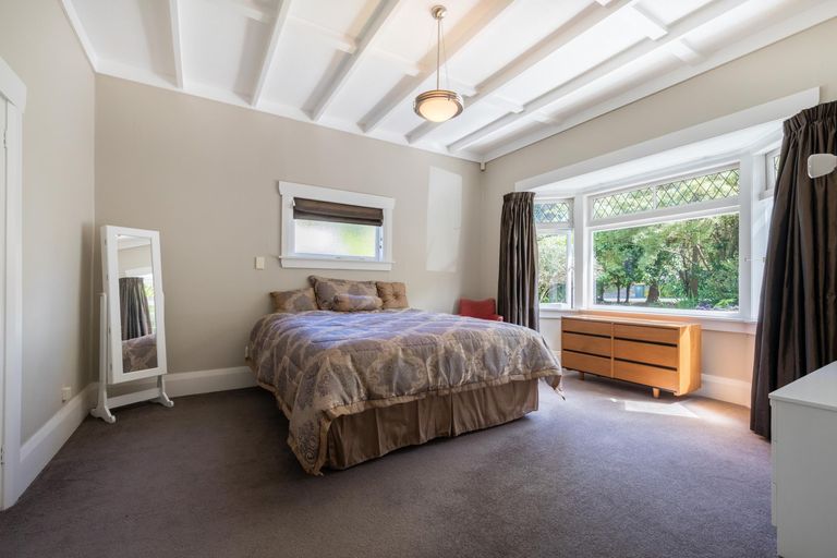 Photo of property in 360 Huia Road, Titirangi, Auckland, 0604