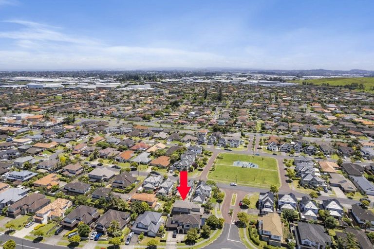 Photo of property in 4 Rialto Court, East Tamaki Heights, Auckland, 2016