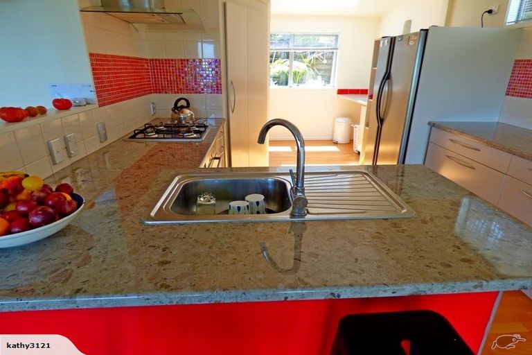 Photo of property in 19 Harbour View Road, Onerahi, Whangarei, 0110