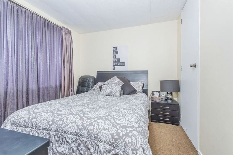 Photo of property in 3/23 Rehia Road, Massey, Auckland, 0614