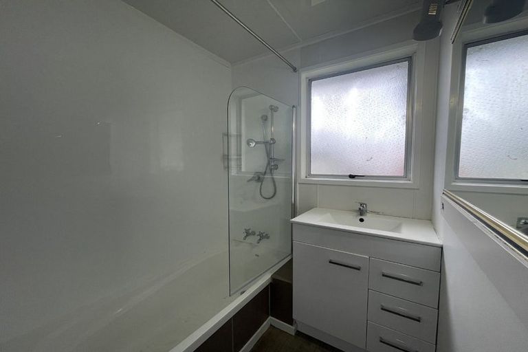 Photo of property in 1/20 Carter Place, Manurewa, Auckland, 2102