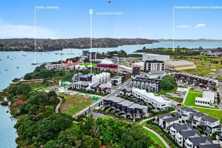 Photo of property in 4/35 Marine Parade, Hobsonville, Auckland, 0616