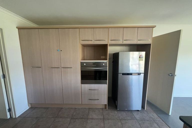 Photo of property in 2 Deerfield Place, Flat Bush, Auckland, 2019