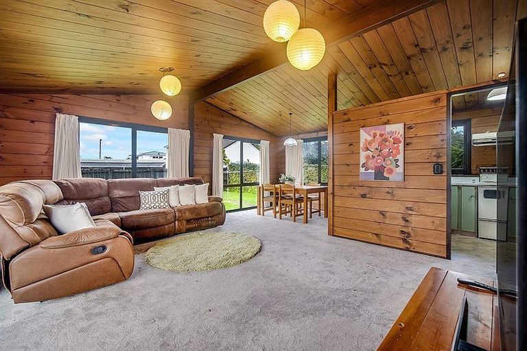 Photo of property in 247 Tukapa Street, Westown, New Plymouth, 4310