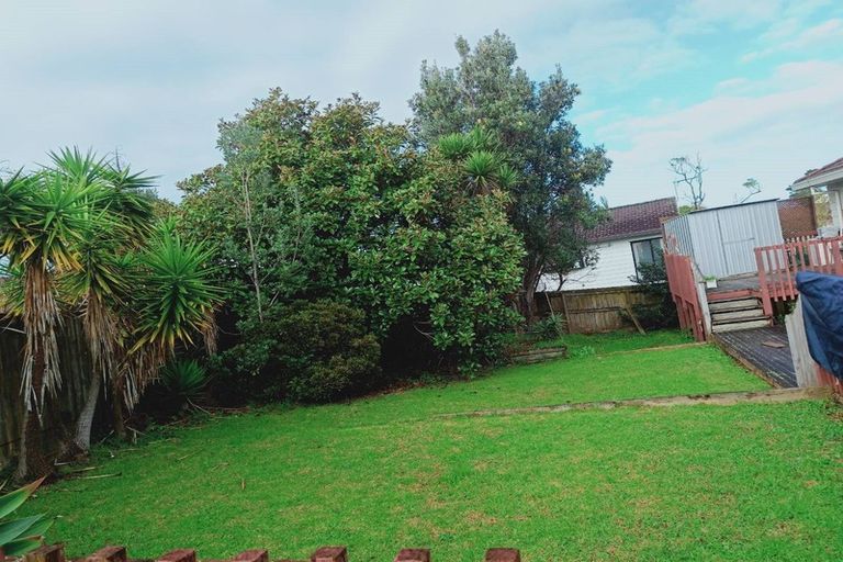 Photo of property in 26 Sandgate Avenue, Botany Downs, Auckland, 2010