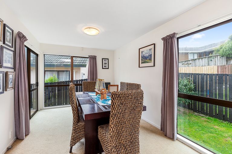 Photo of property in 80 Cortina Avenue, Johnsonville, Wellington, 6037