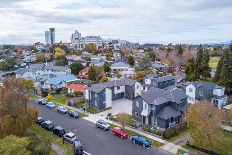 Photo of property in 9u4 Hibiscus Avenue, Hamilton Lake, Hamilton, 3204