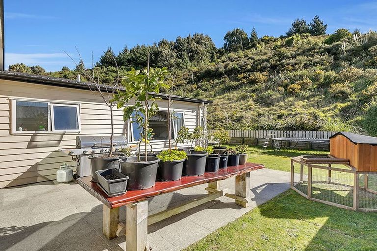 Photo of property in 10 Moonraker Place, Whitby, Porirua, 5024
