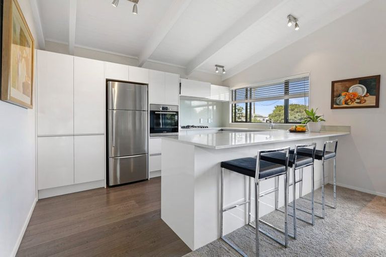 Photo of property in 14 Mere Road, Taupo, 3330