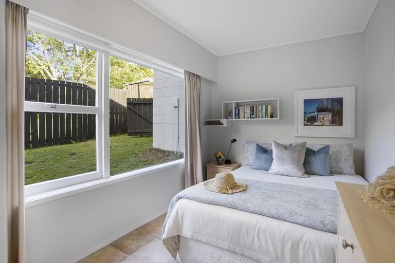 Photo of property in 11 Northgrove Avenue, Hillcrest, Auckland, 0627