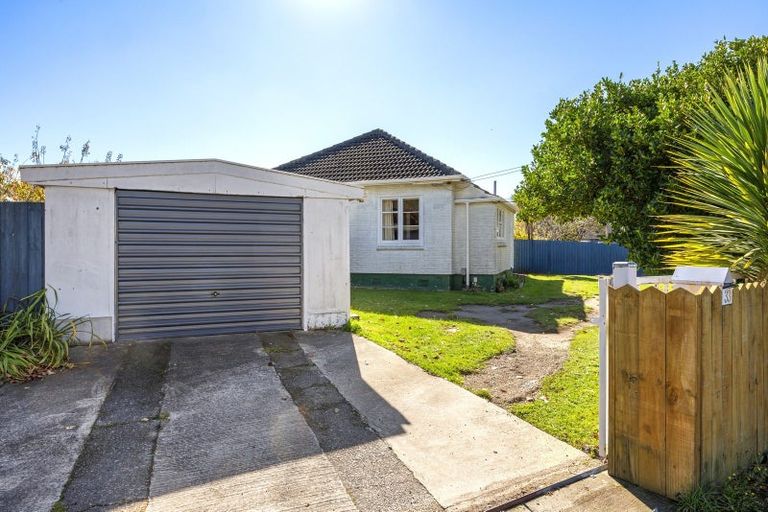 Photo of property in 33 Riley Crescent, Woolston, Christchurch, 8023