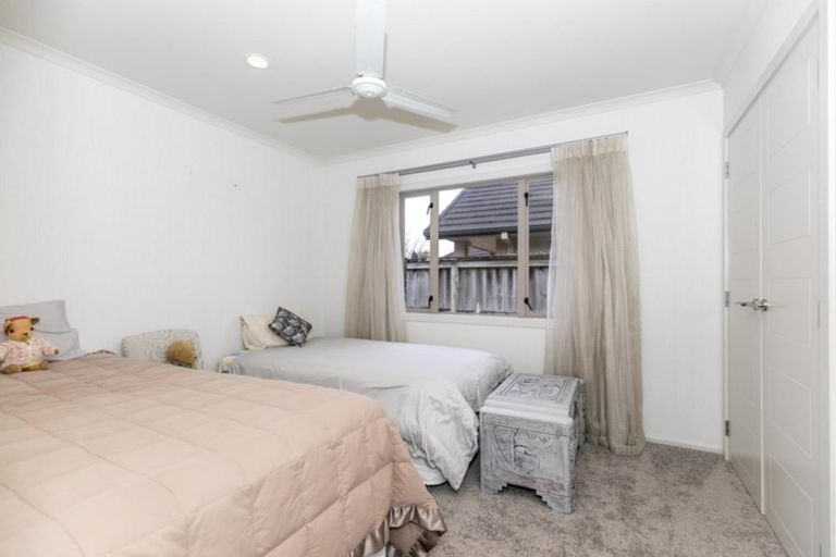 Photo of property in 2 Peninsula Point, Huntington, Hamilton, 3210