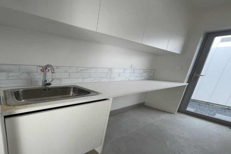 Photo of property in 3 Mata Road, Massey, Auckland, 0614