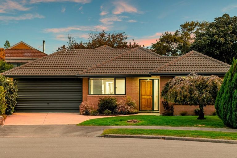 Photo of property in 33 Monaghan Street, Northwood, Christchurch, 8051