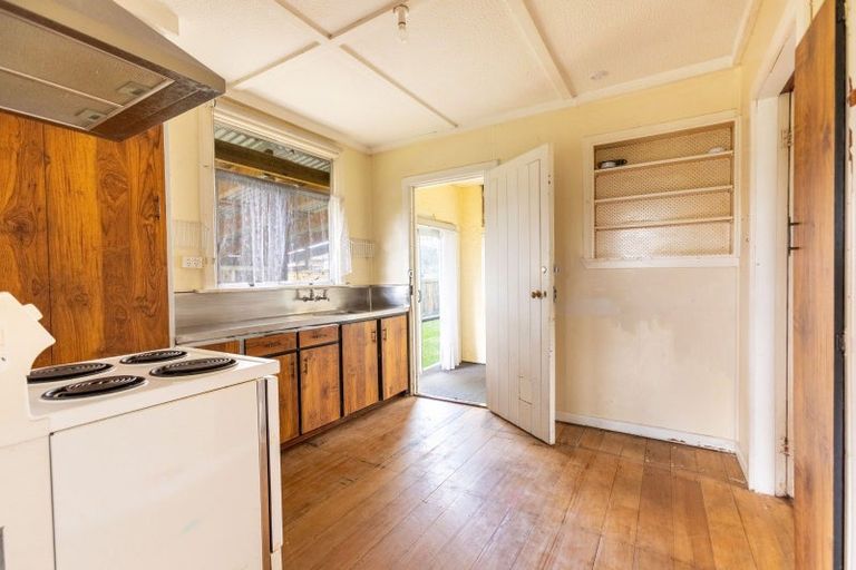 Photo of property in 5 Ormond Street, Woodville, 4920