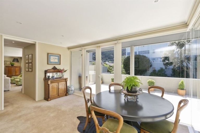 Photo of property in Highwic, 18/32u Hobson Street, Thorndon, Wellington, 6011