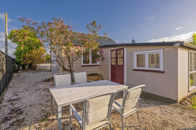 Photo of property in 3 Hannan Road, Whitianga, 3510