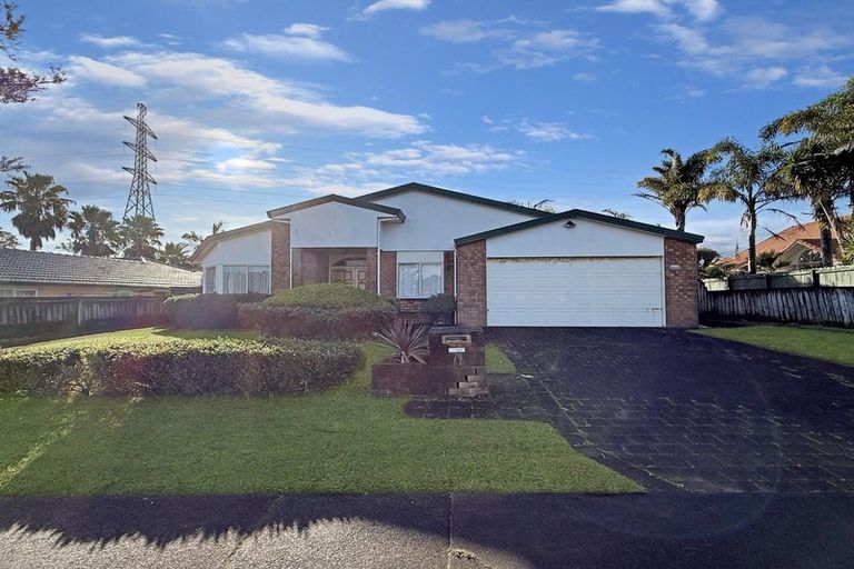 Photo of property in 79 Wairere Road, The Gardens, Auckland, 2105